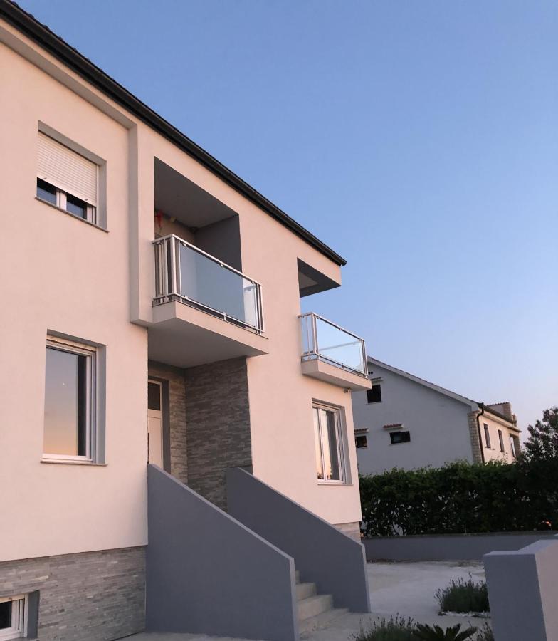 Apartments Villa Prima Privlaka  Extérieur photo